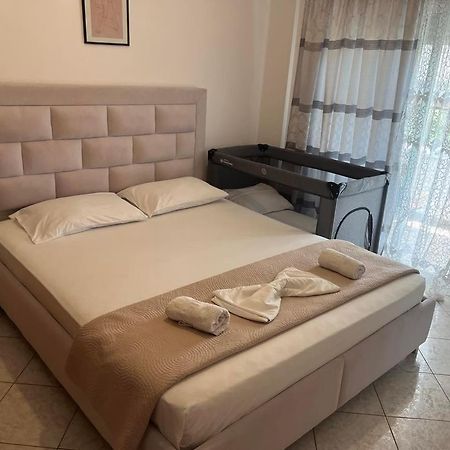 Mimoza Apartments Sarande Exterior photo