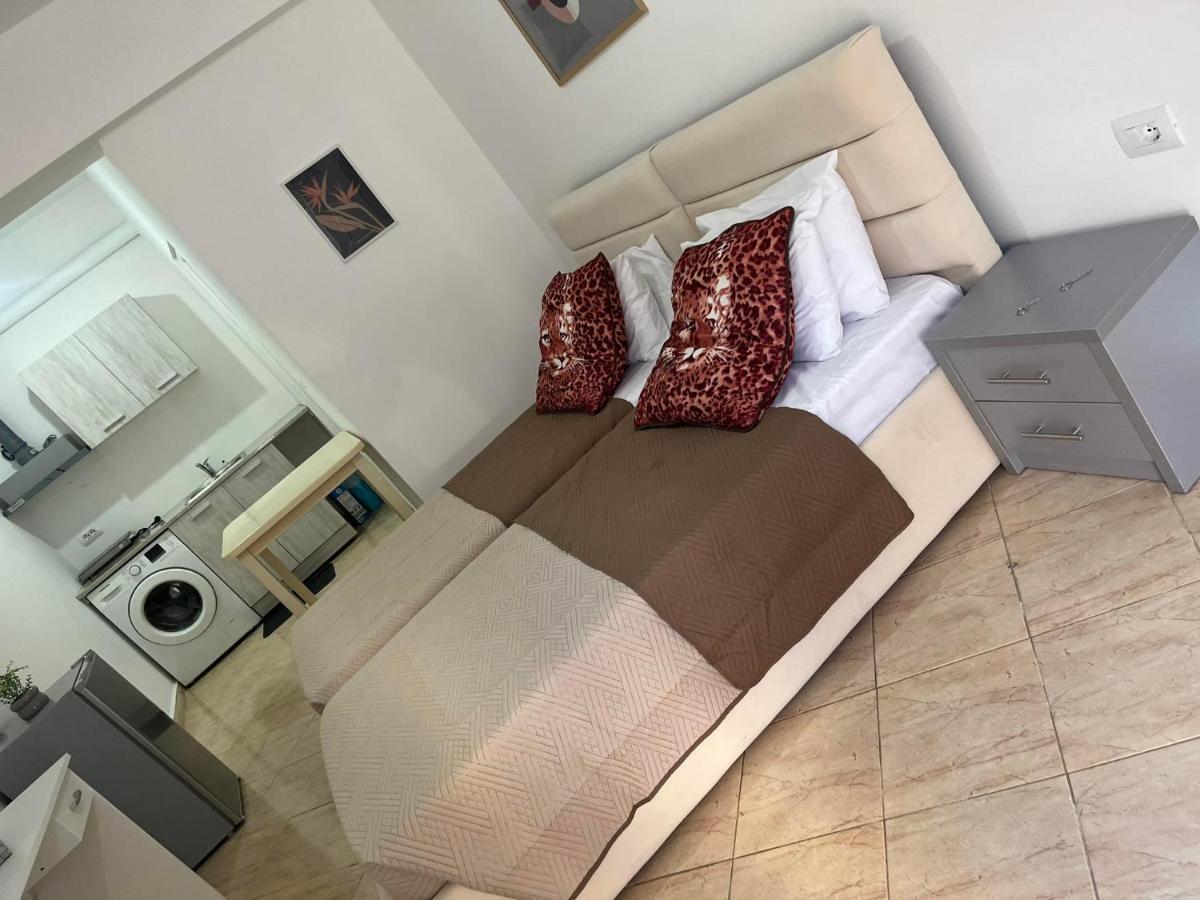 Mimoza Apartments Sarande Exterior photo